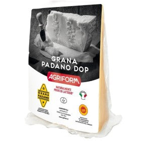 Grana Padano DOP 1/32 pita (about 1 kg).