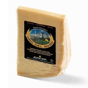 Oro del Maso hard cheese 1/40 ~ 1 Kg.